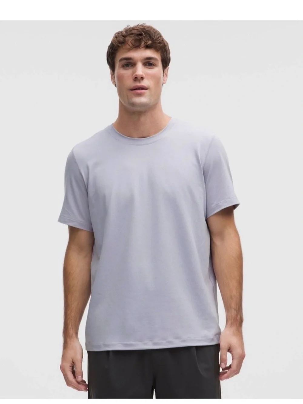 lululemon athletica Men's Crew Tee in Light Lavender - Picture 1 of 7